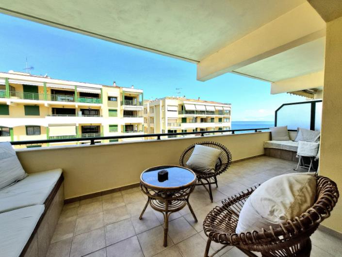 Image No.24-1 Bed Apartment for sale