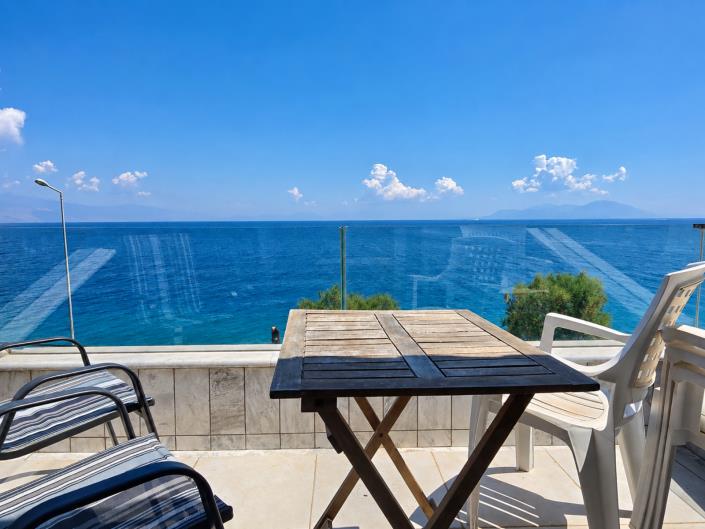 Image No.8-2 Bed House for sale