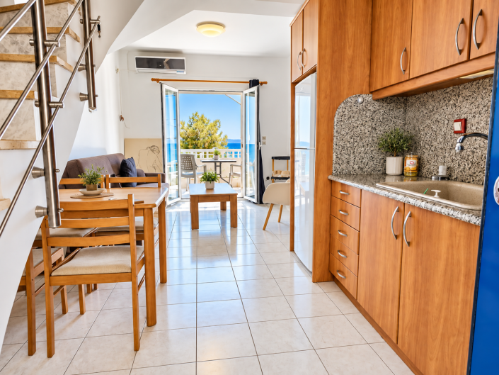 Image No.12-2 Bed House for sale