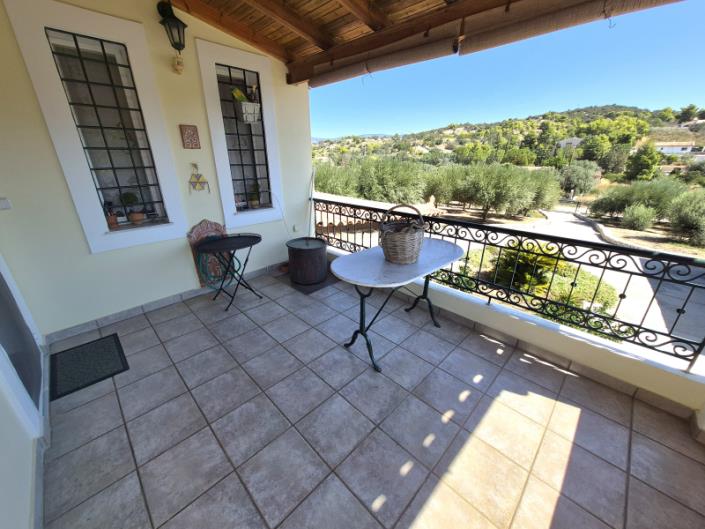 Image No.25-3 Bed House for sale