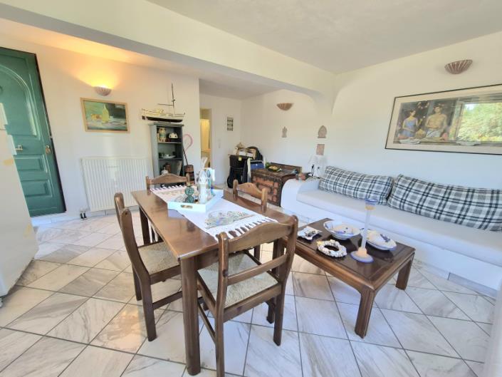 Image No.8-3 Bed House for sale