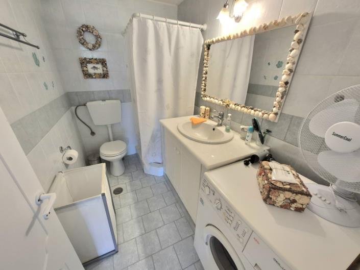 Image No.17-3 Bed House for sale