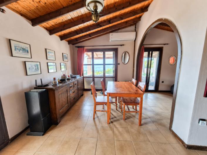 Image No.16-2 Bed House for sale