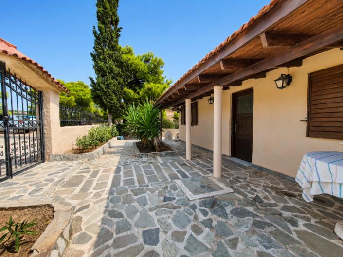 Image No.32-2 Bed House for sale