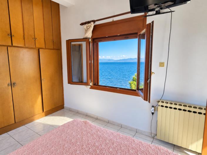 Image No.21-4 Bed House for sale