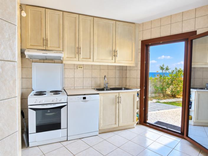 Image No.24-4 Bed House for sale