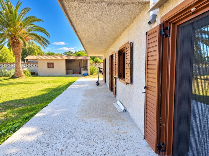 Image No.22-4 Bed House for sale