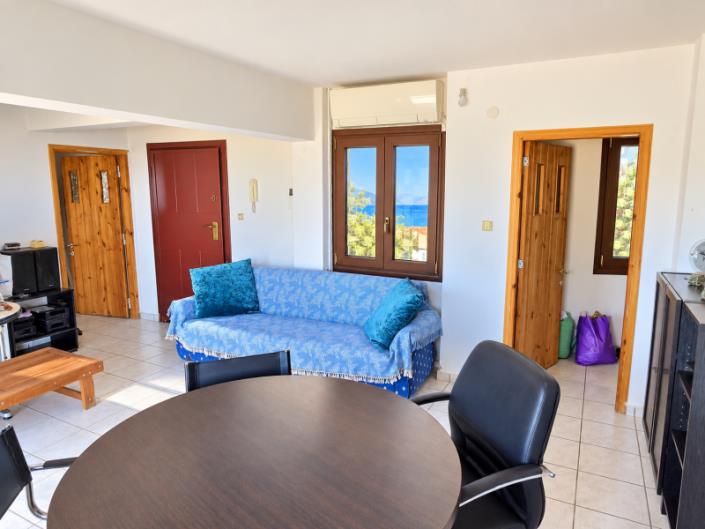 Image No.26-4 Bed House for sale