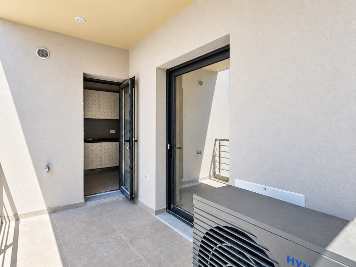 Image No.26-2 Bed Apartment for sale