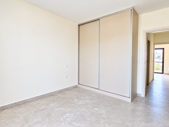 Image No.23-2 Bed Apartment for sale