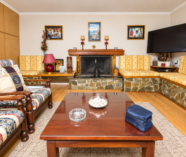 Image No.21-2 Bed House for sale