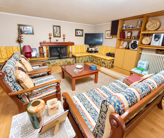 Image No.19-2 Bed House for sale