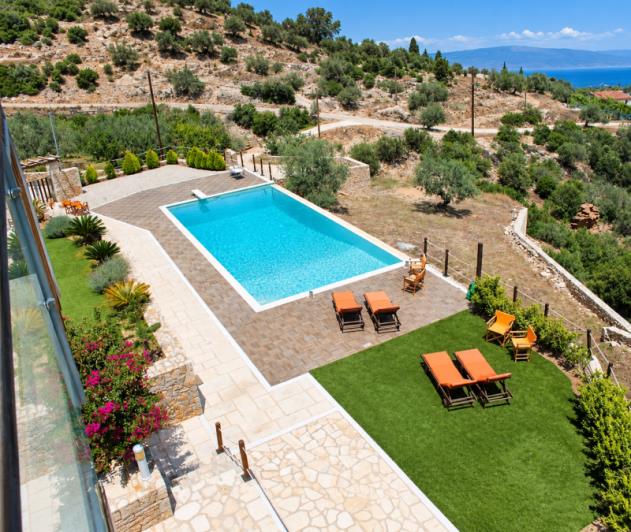 Image No.2-5 Bed Villa for sale