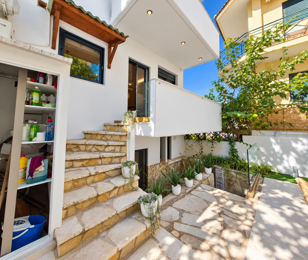 Image No.24-2 Bed House for sale