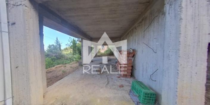 Image No.12-2 Bed House for sale