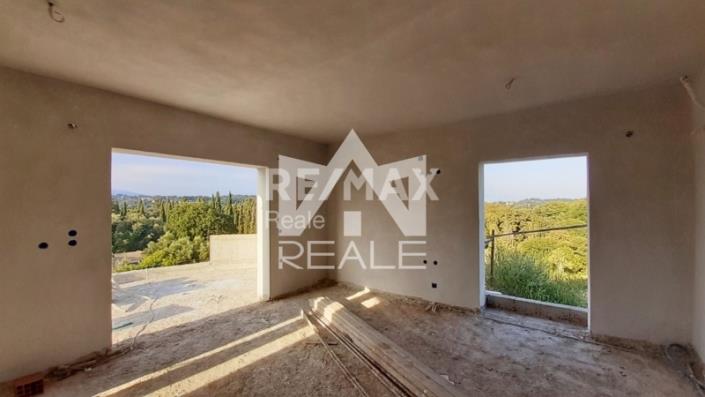 Image No.13-4 Bed House for sale