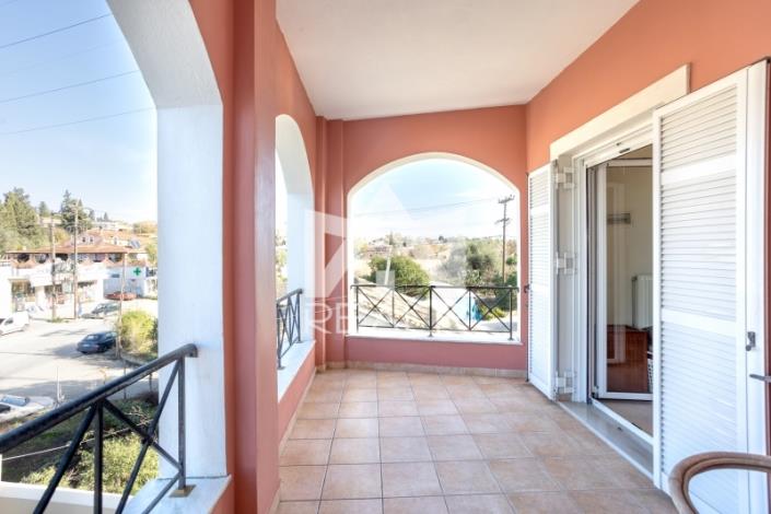 Image No.12-2 Bed House for sale