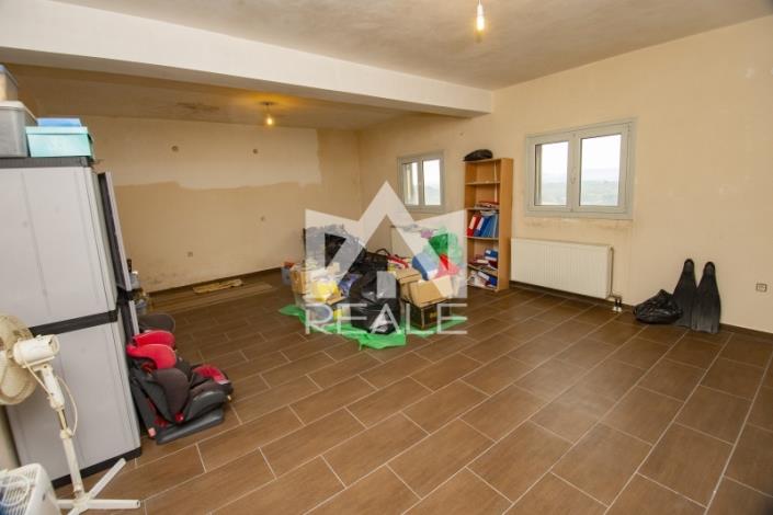 Image No.10-3 Bed Semi-Detached for sale