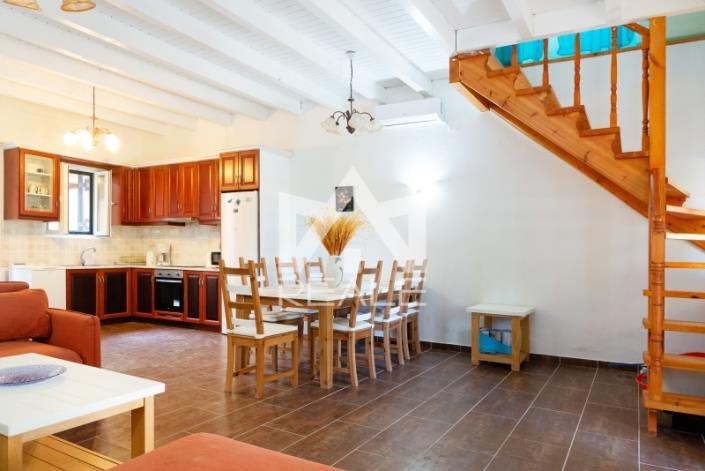 Image No.2-3 Bed House for sale