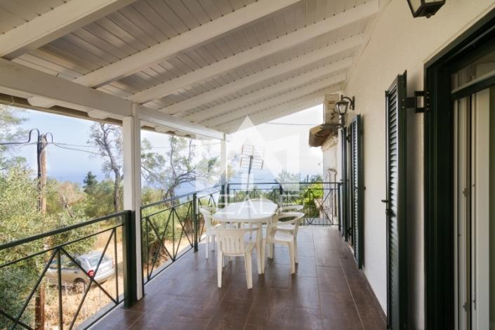 Image No.1-3 Bed House for sale