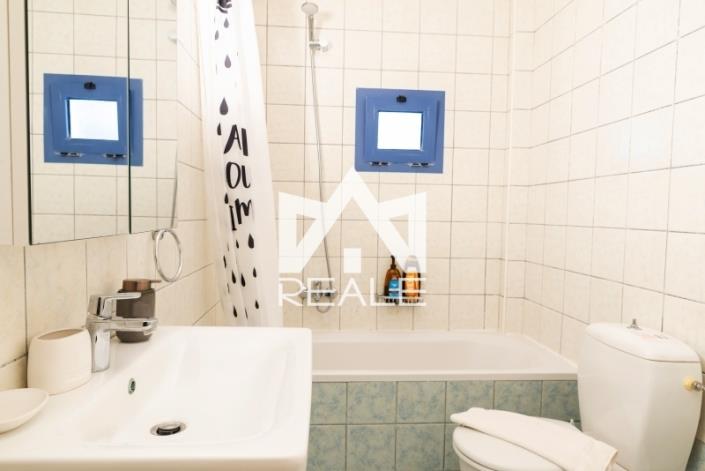 Image No.10-2 Bed Maisonette for sale