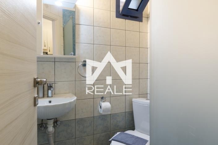 Image No.5-2 Bed Maisonette for sale