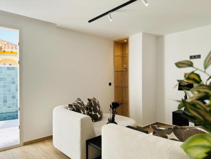 Image No.5-3 Bed Villa / Detached for sale