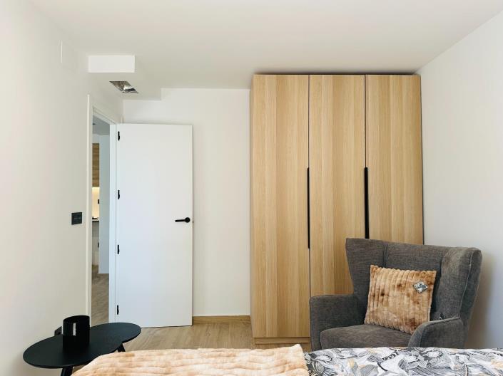 Image No.8-3 Bed Villa / Detached for sale