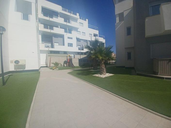 Image No.6-Appartement de 2 chambres à vendre à Villamartin