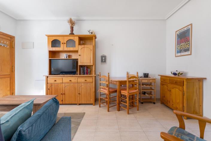 Image No.12-2 Bed Bungalow for sale