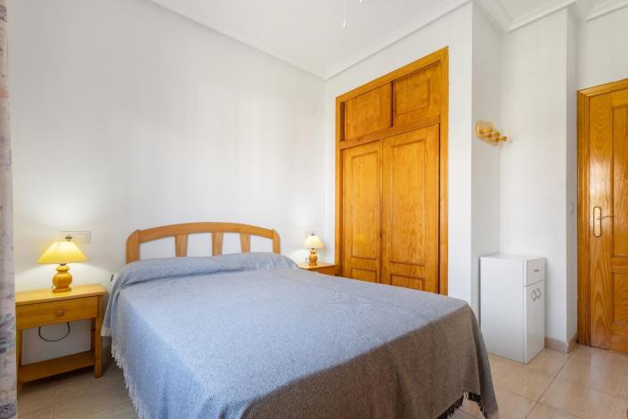 Image No.15-2 Bed Bungalow for sale