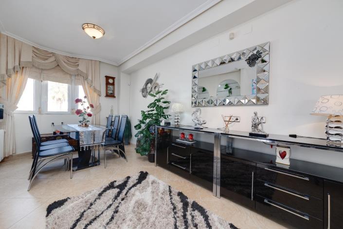 Image No.16-4 Bed Villa for sale