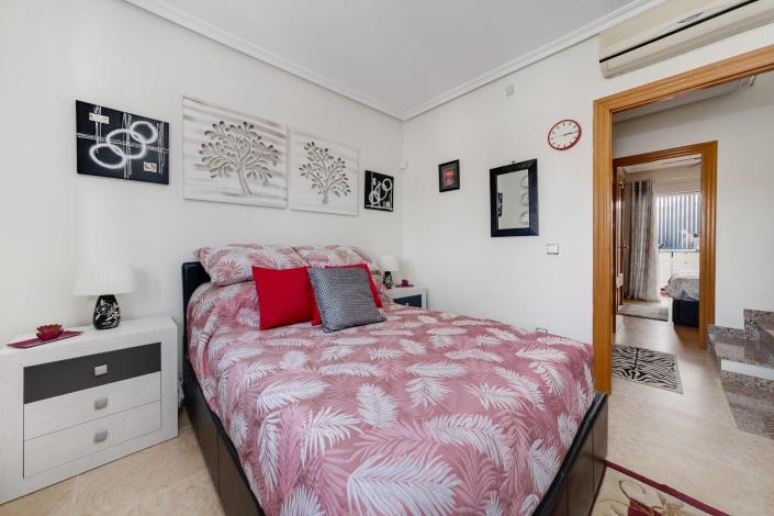 Image No.30-4 Bed Villa for sale