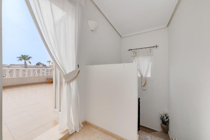 Image No.31-4 Bed Villa for sale