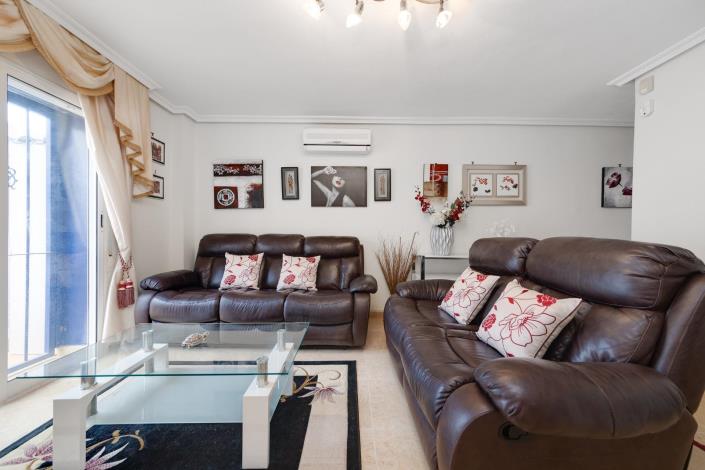 Image No.37-4 Bed Villa for sale