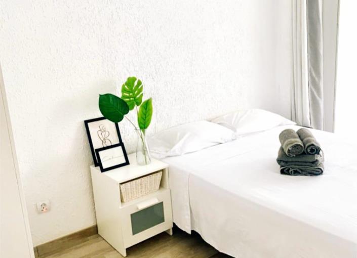 Image No.11-2 Bed Apartment for sale