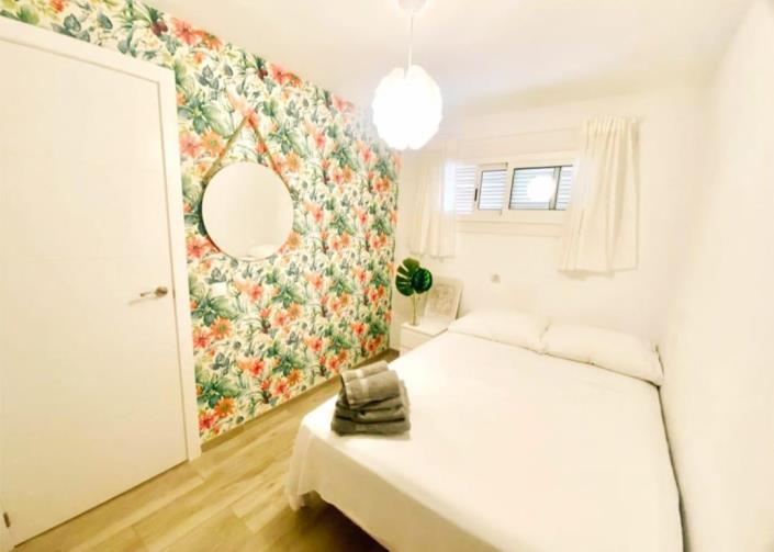 Image No.14-2 Bed Apartment for sale