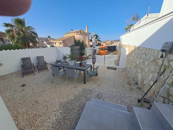 Image No.15-6 Bed Villa / Detached for sale