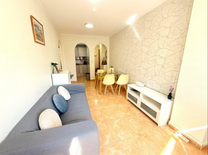 Image No.2-Appartement de 2 chambres à vendre à Torrevieja
