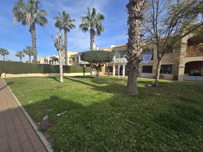 Image No.4-Appartement de 2 chambres à vendre à Torrevieja