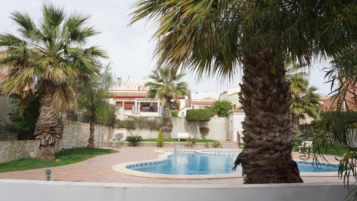 Image No.10-Villa de 4 chambres à vendre à San Miguel de Salinas