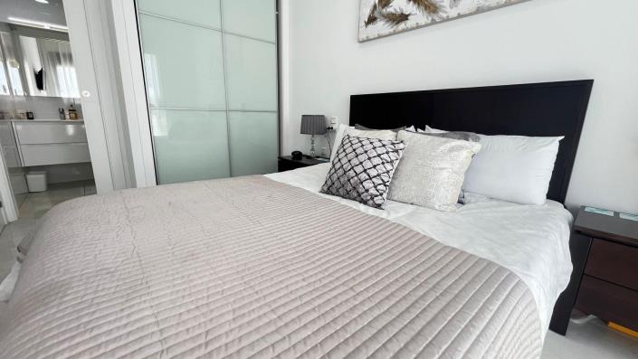 Image No.6-3 Bed Penthouse for sale