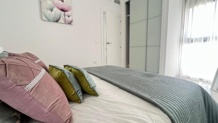 Image No.10-3 Bed Penthouse for sale