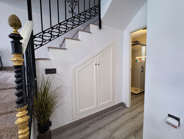 Image No.9-3 Bed Townhouse for sale