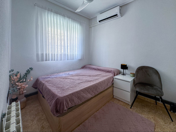 Image No.17-3 Bed Townhouse for sale