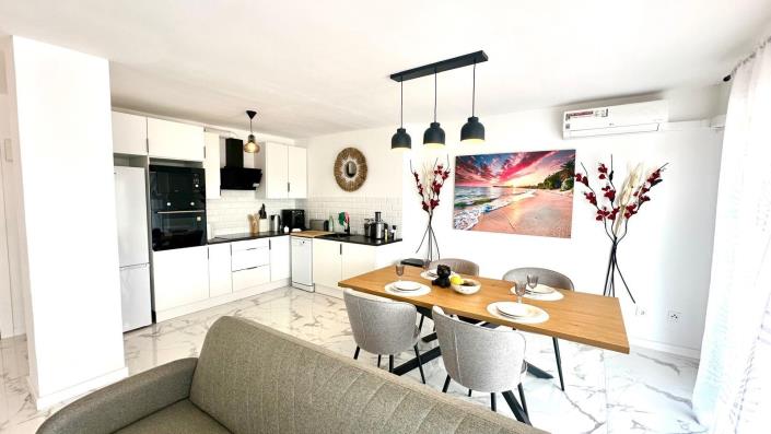 Image No.6-Appartement de 2 chambres à vendre à Punta Prima