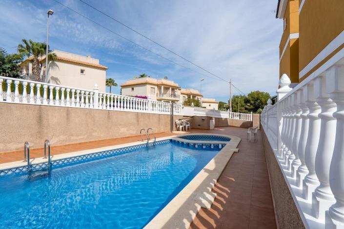 Image No.5-Bungalow de 2 chambres à vendre à Villamartin