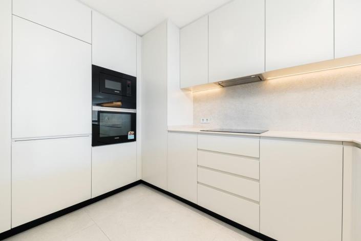 Image No.18-3 Bed Penthouse for sale