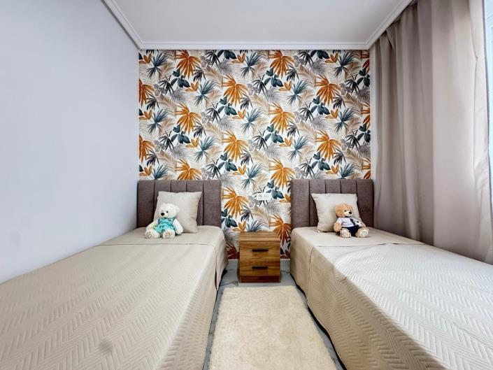 Image No.24-4 Bed Apartment for sale