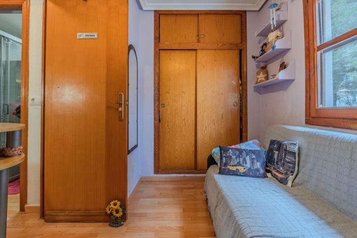 Image No.16-2 Bed Villa for sale